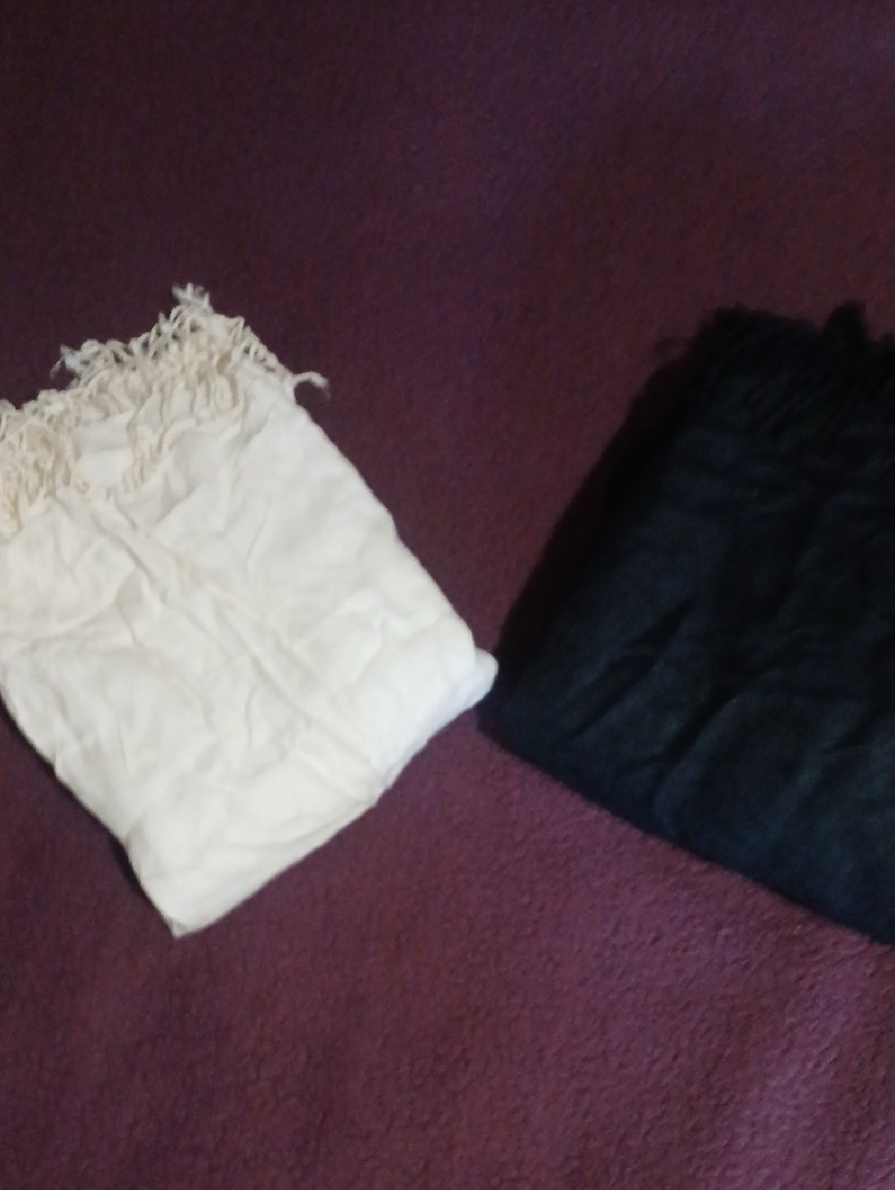 Neutral Fringe Scarves – Black & Cream